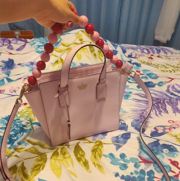 Refreshing pink satchel for all Kate Spade lovers - Picture 4 of 8